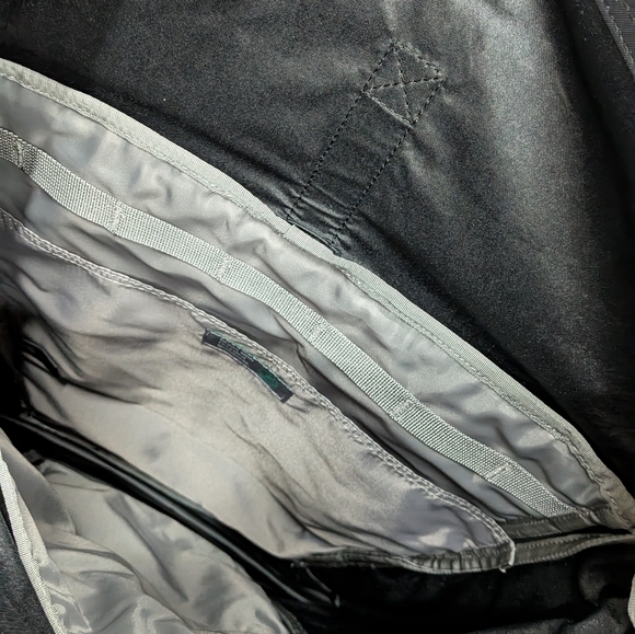 NWT.  Timbuk2 GOOGLE PLAY SPECIAL EDITION  TUCK LAPTOP BACKPACK. (RARE) - Picture 11 of 12